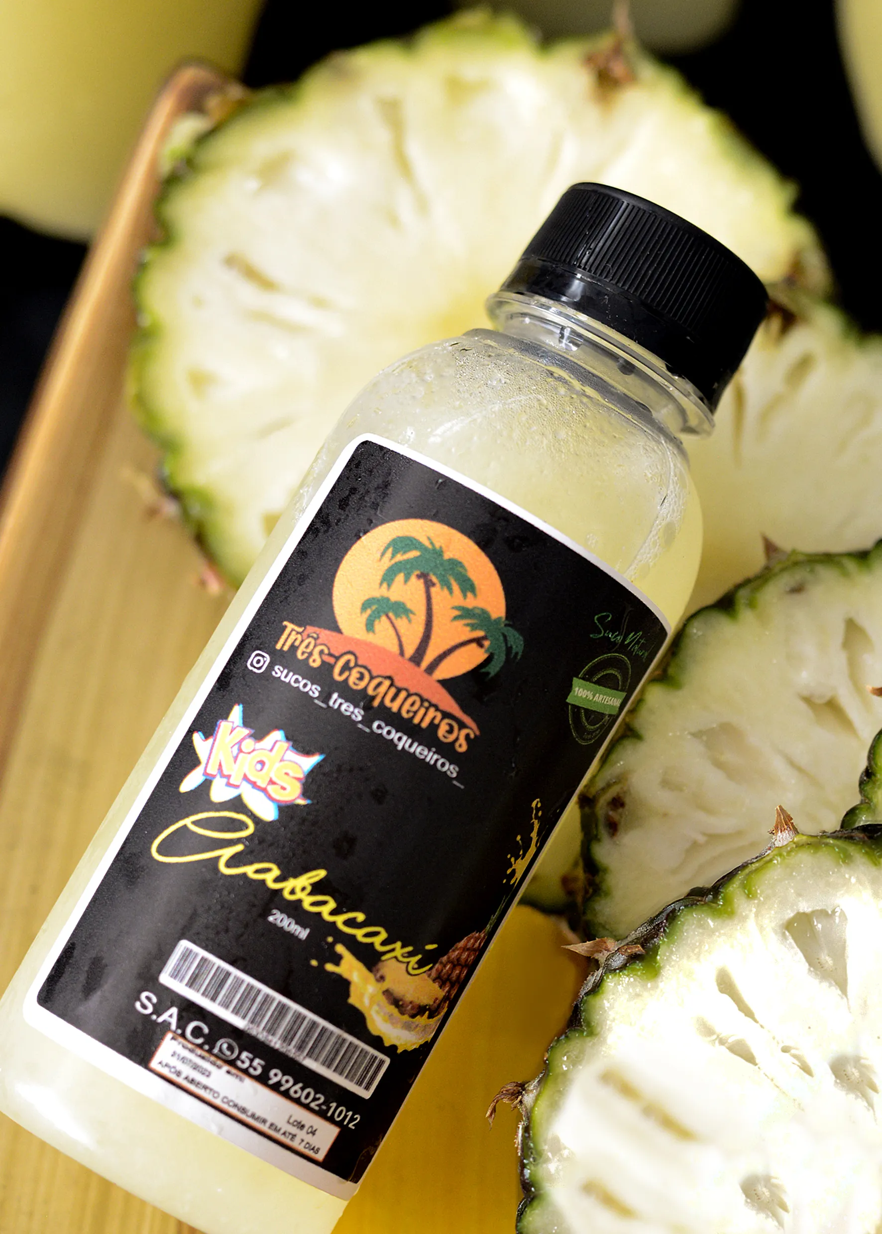 Suco de Abacaxi Três Coqueiros